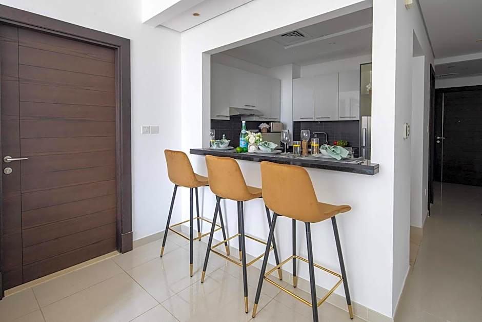 Frank Porter - Silverene Tower B