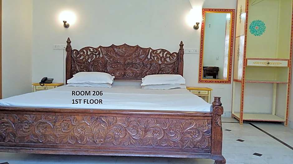 Rigmor Haveli – Jodhpur, FL
