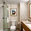 Hampton Inn & Suites by Hilton Langley-Surrey