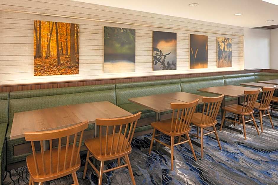 Fairfield Inn & Suites by Marriott St. Louis Pontoon Beach/Granite City, IL