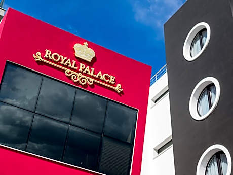 Royal Palace Hotel