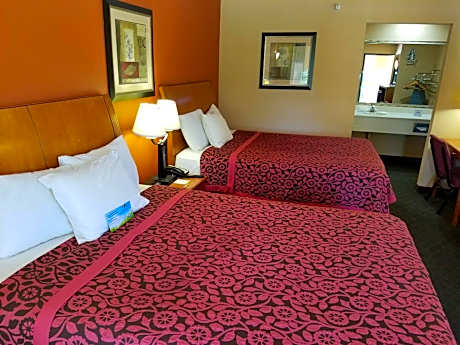 Queen Room with Two Queen Beds - Non-Smoking