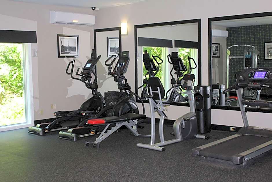 La Quinta Inn & Suites by Wyndham Huntsville Airport Madison