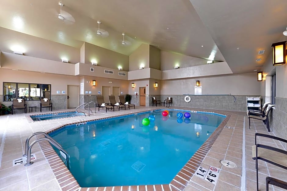 Holiday Inn Express Hotel & Suites Gillette By IHG
