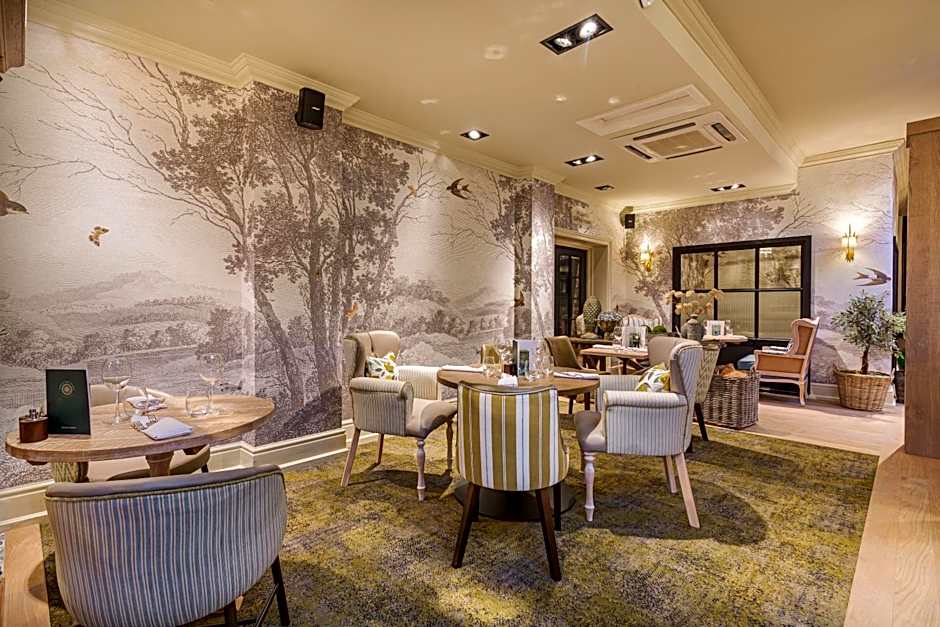 The Wynnstay Hotel, Oswestry, Shropshire - The Coaching Inn Group