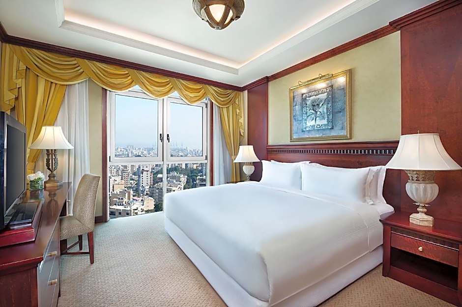 Habtoor Metropolitan Palace Hotel