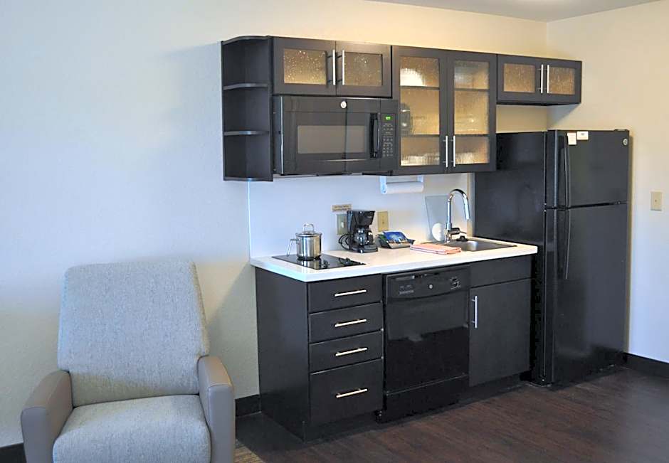 Candlewood Suites Bay City By IHG