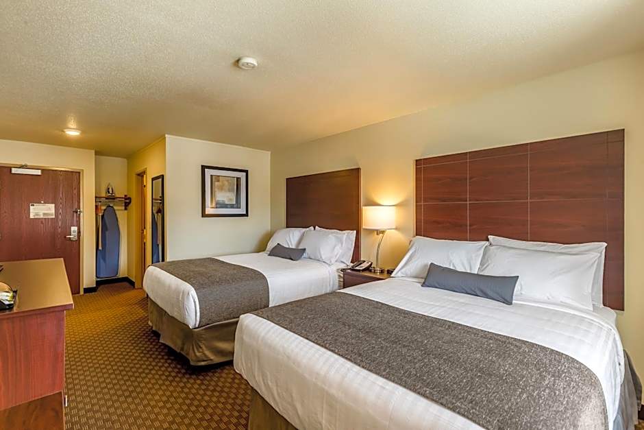 Cobblestone Inn & Suites - Merrill