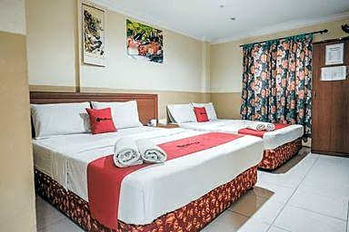 RedDoorz near Nagoya Hill Mall Batam 5