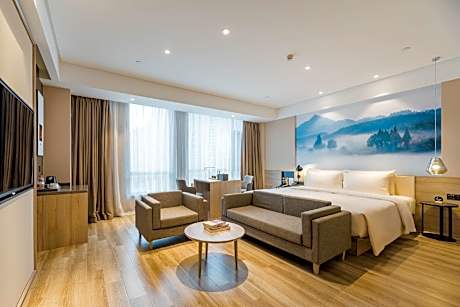 Atour Hotel Hefei South Railway Station