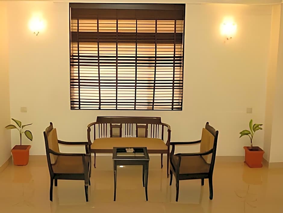 Hotel Royale Ambience