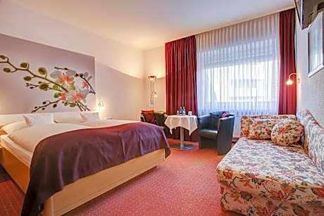 Centro Hotel Consul by INA