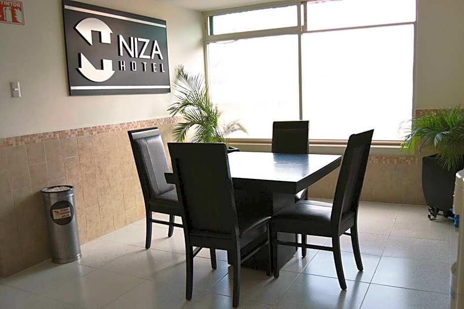 Hotel Niza Zona Piel