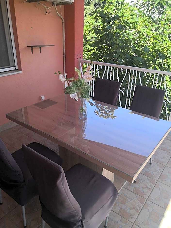 Apartments Andro