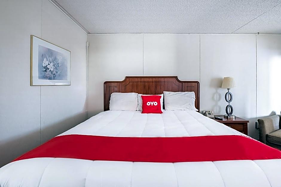 OYO Hotel Windmill Branson