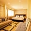 West Lerruat Hotel