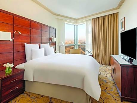 Superior Triple Room with Part Haram View