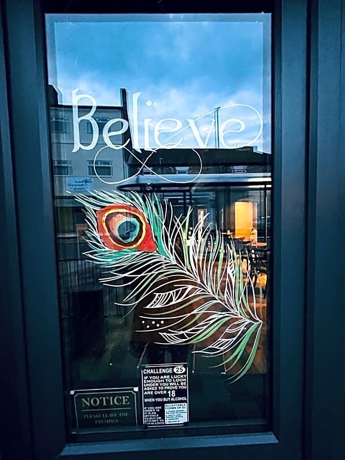 The Believe Boutique (Believe Bar & Bedrooms)