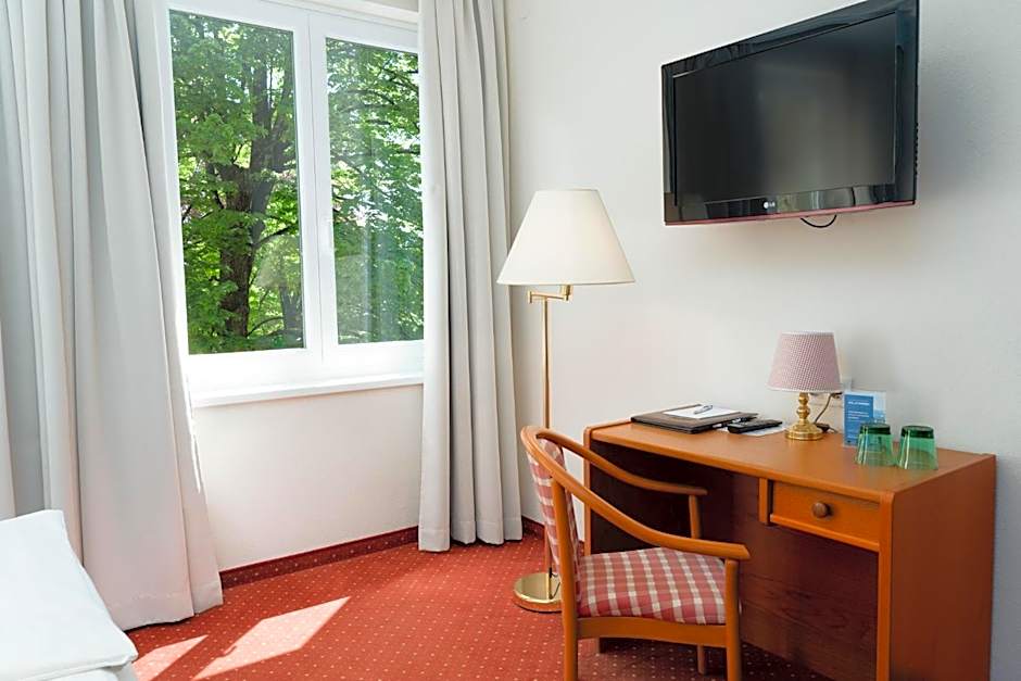 Inselhotel Faakersee