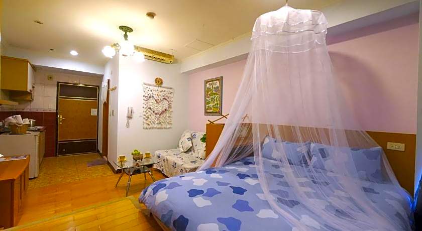 Each Family Service Apartment