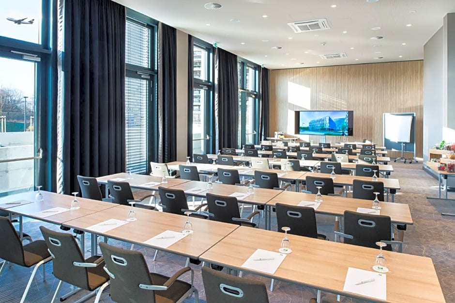 Holiday Inn Frankfurt Airport By IHG