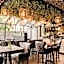 Art Suites Luxury Hotel