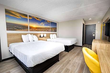 2 Double Beds Non-Smoking