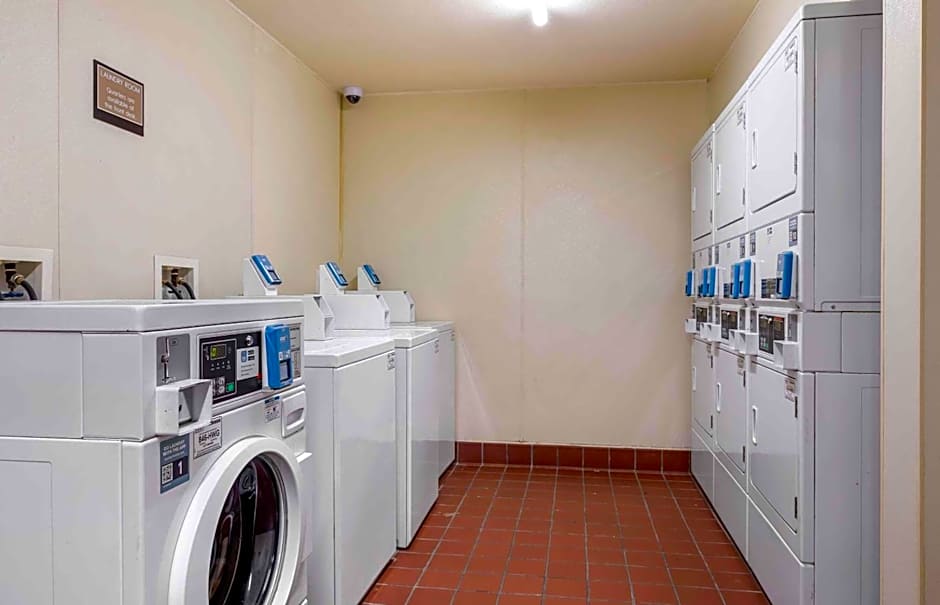 Extended Stay America Select Suites - Dallas - Richardson