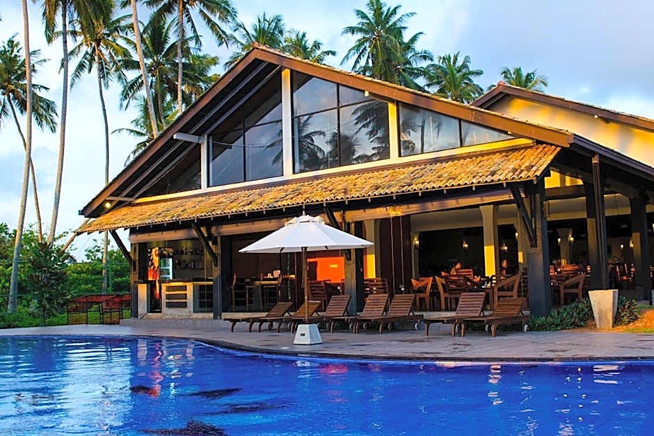 Kamili Beach Villa