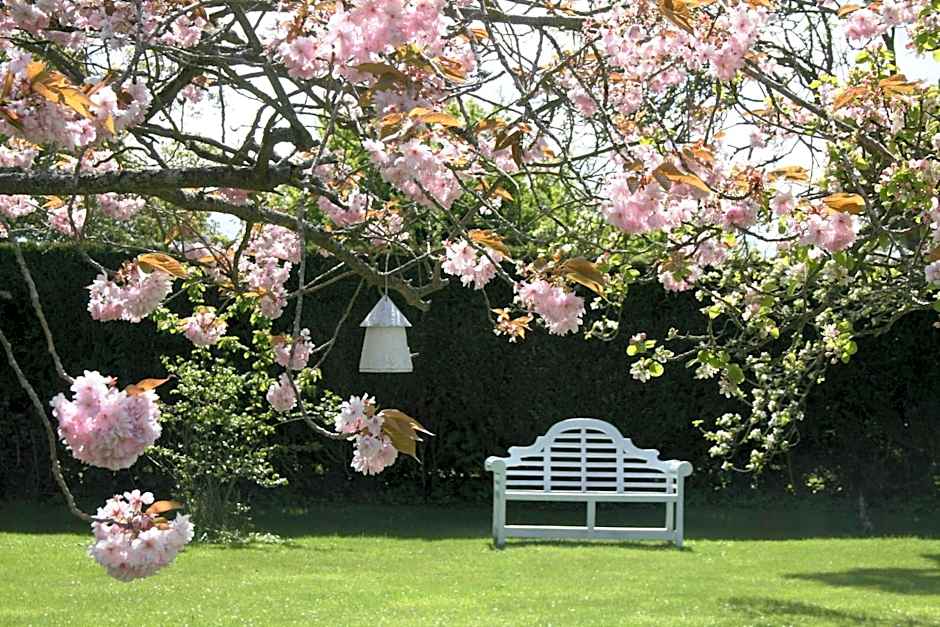 The Old Parsonage Country House