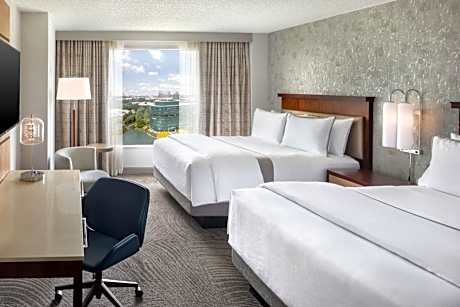Guest room, Queen, Lake view