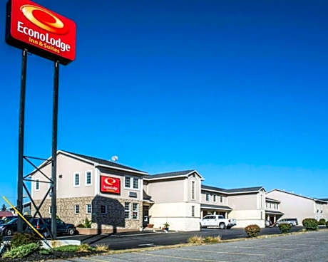 Econo Lodge Inn & Suites North Syracuse Airport