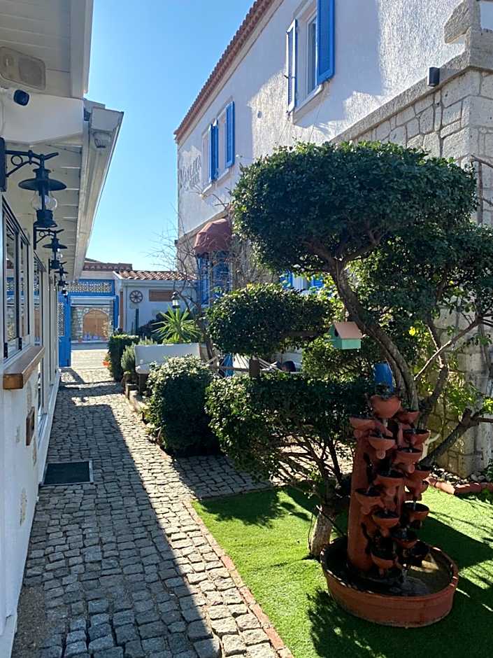 Alacati Kayezta Hotel