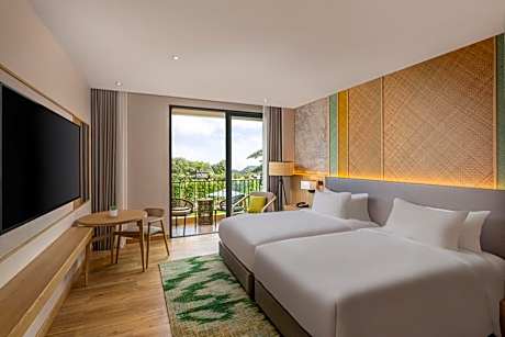 Superior Twin Room with Pool View