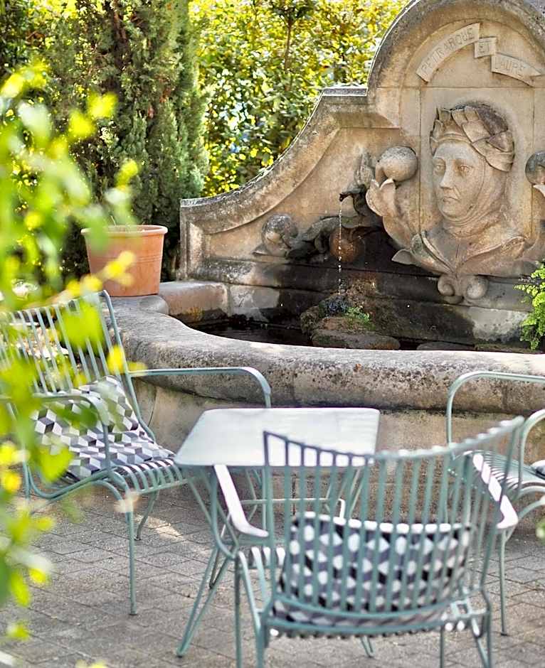 Grand Hôtel Henri - Les Collectionneurs