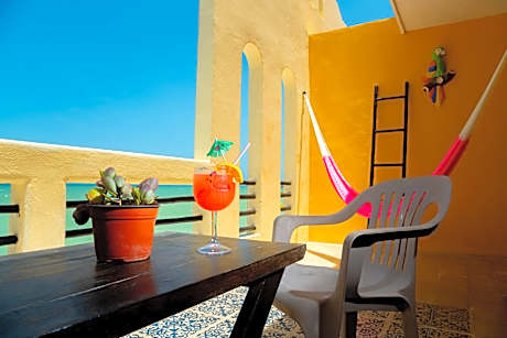 Hotel Flamingos Inn