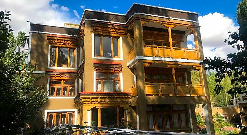 Sangto Green Guest House