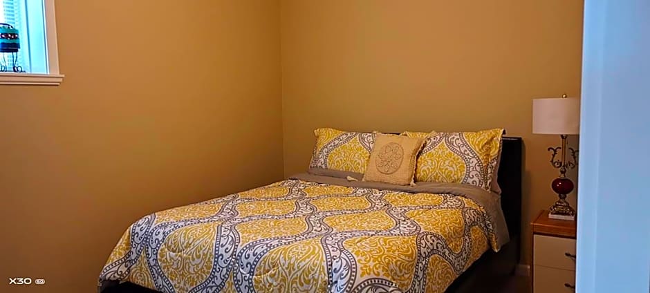 1 bedroom lake Mountain view