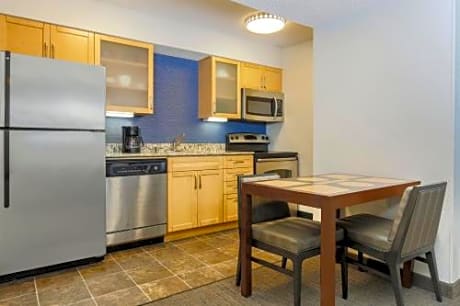 Two-Bedroom Suite