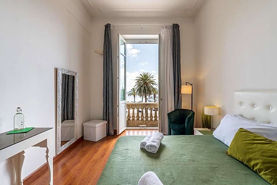 Blanco Rooms