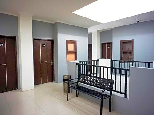OYO 2886 Her Mandiri Guest House