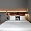 Moxy Duesseldorf City