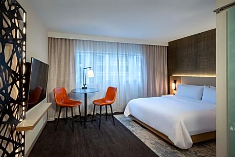 Premier Floor King, Guest Room, King, High Floor
