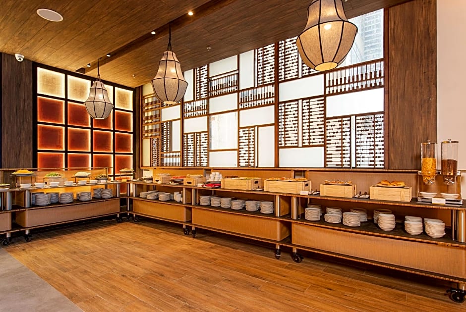 Hotel Soleil Ha Long, Trademark Collection by Wyndham