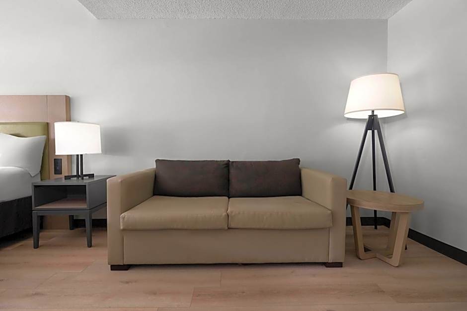 Wingate by Wyndham Matthews/Charlotte