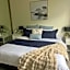 Hotel Style Monterey Guest Studio near Hospitals, Beach and Airport