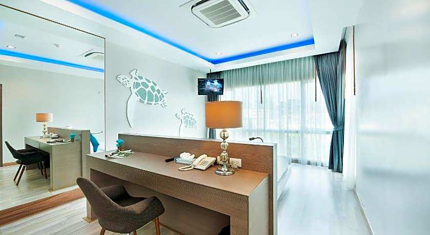 Ratana Apart-Hotel at Kamala