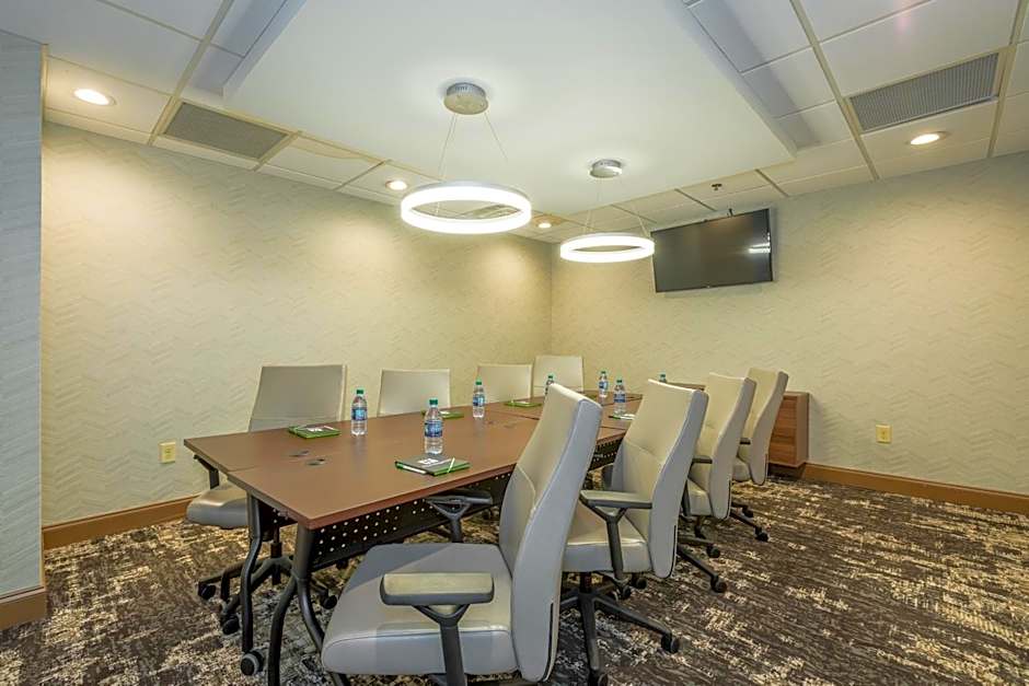 Holiday Inn Hotel and Suites Peachtree City By IHG