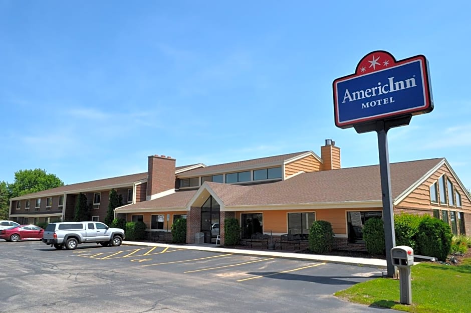 AmericInn by Wyndham Plymouth