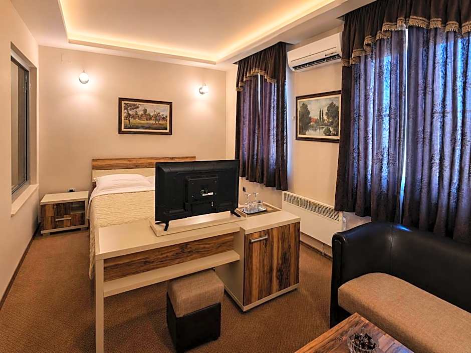 Semberski Salaš Intergaj Hotel